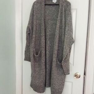 Cozy Gray Women's Sweater, XXL. OLD NAVY.